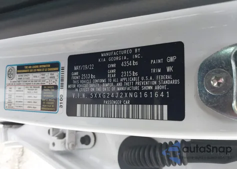 2022 Kia K5 Lx из США, поврежденный, VIN 5XXG24J2XNG161641